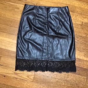 Black skirt leather look